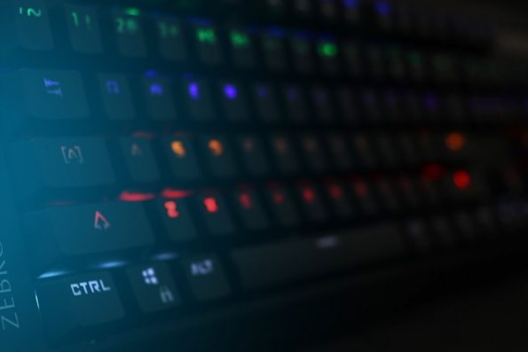BUYING YOUR FIRST MECHANICAL KEYBOARD ? READ THIS